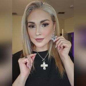 Elegant Silver Cross Necklace and Earrings Set